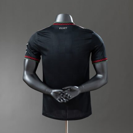 Fanella Bayern Munich 2025/26 Third pamje mbrapa